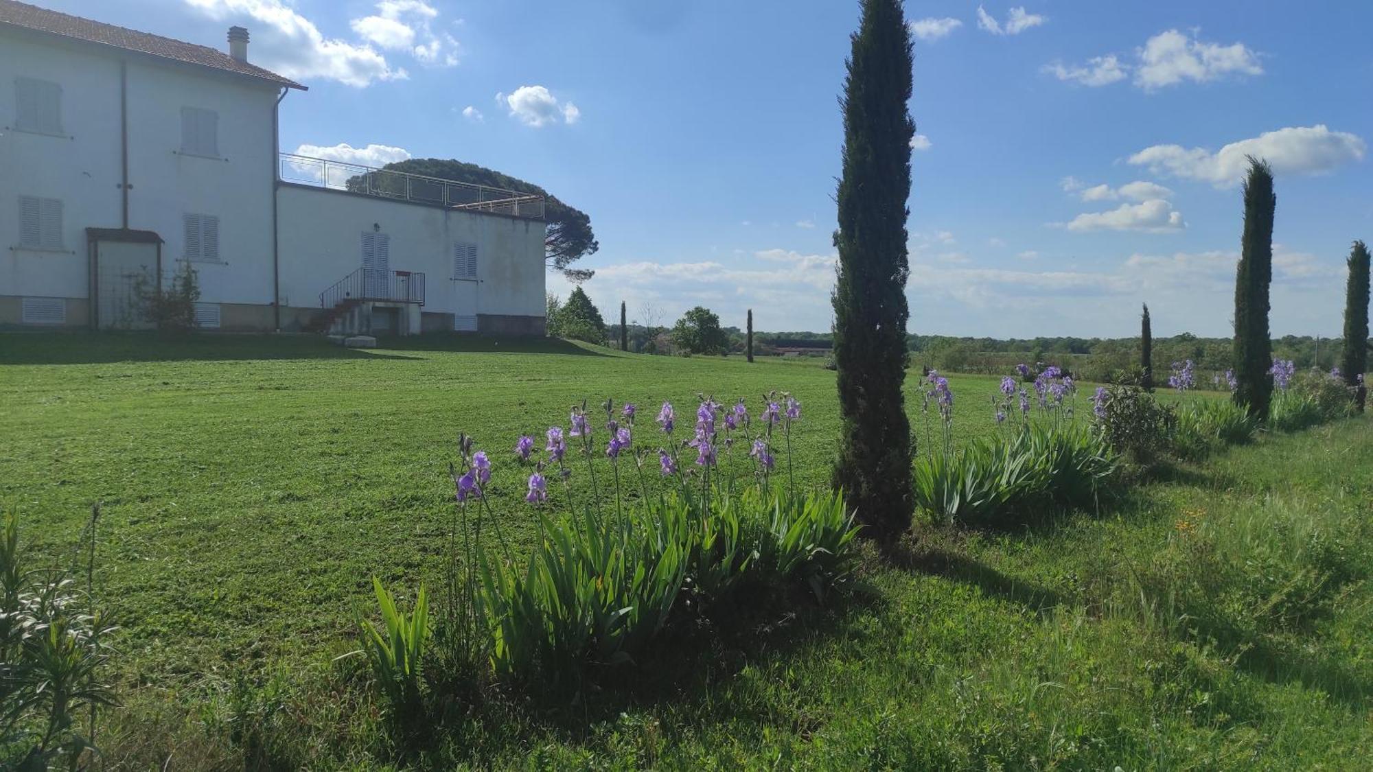 Borgo Iris Villa Pietraia ภายนอก รูปภาพ