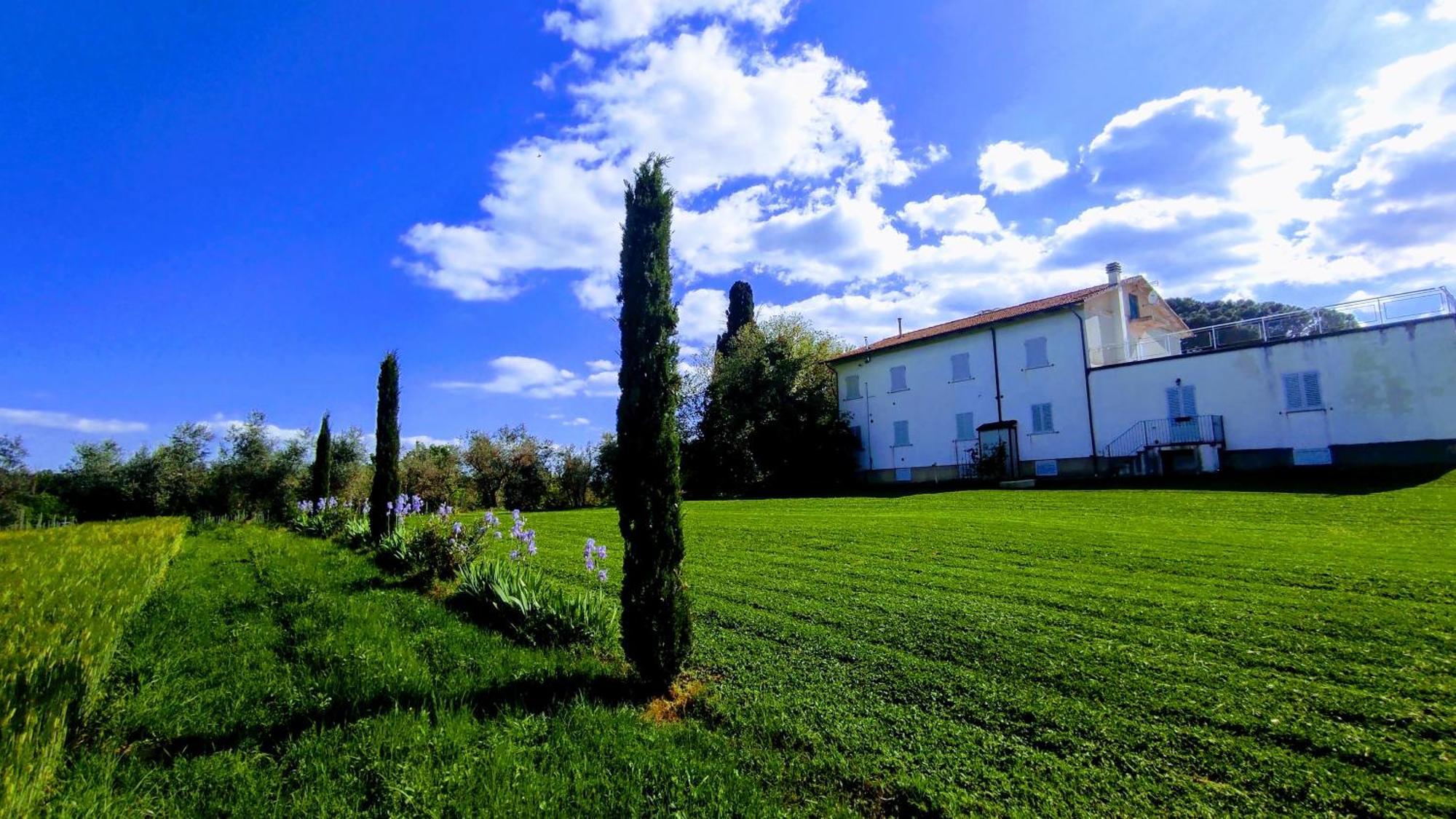 Borgo Iris Villa Pietraia ภายนอก รูปภาพ