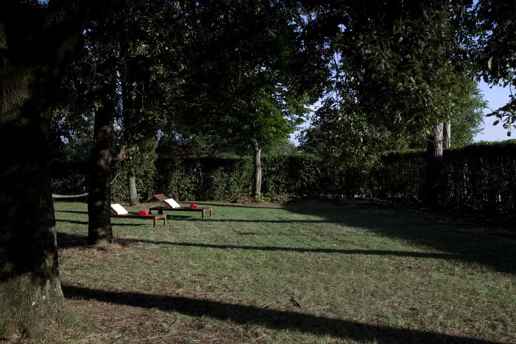 Borgo Iris Villa Pietraia ภายนอก รูปภาพ