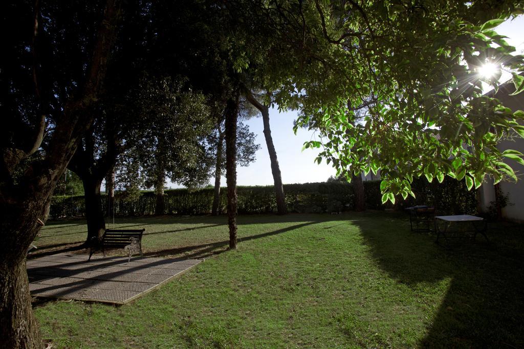Borgo Iris Villa Pietraia ภายนอก รูปภาพ
