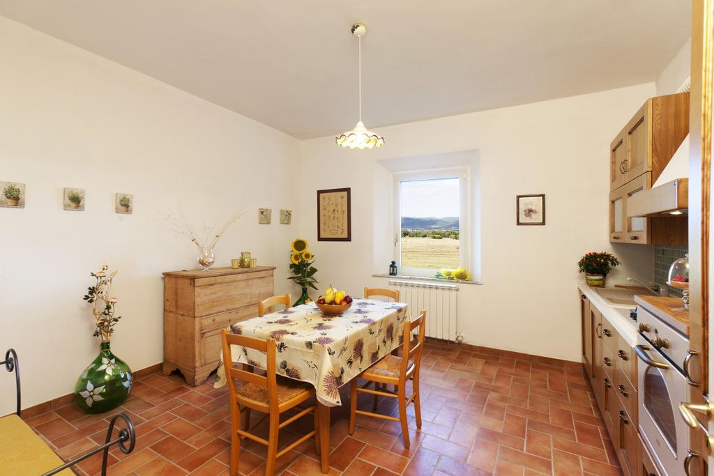 Borgo Iris Villa Pietraia ภายนอก รูปภาพ